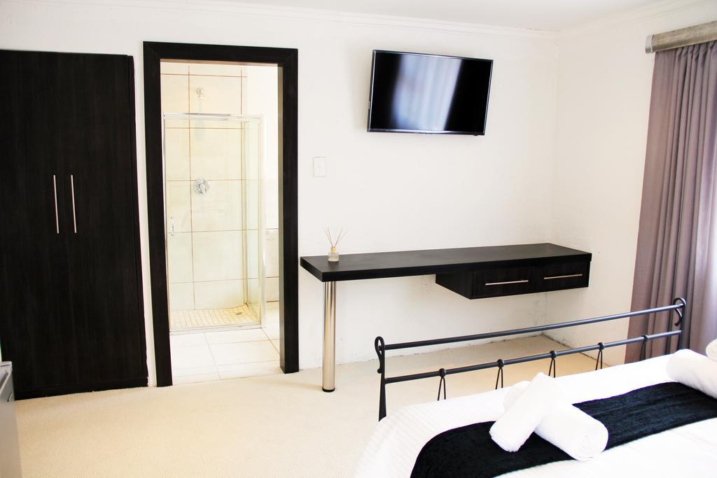 La Coscello Guest House Edenvale Rum bild
